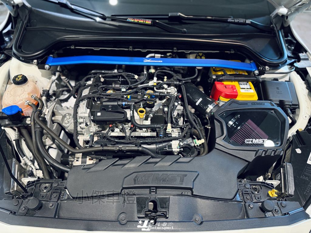 LINE_ALBUM_202626_260212_181