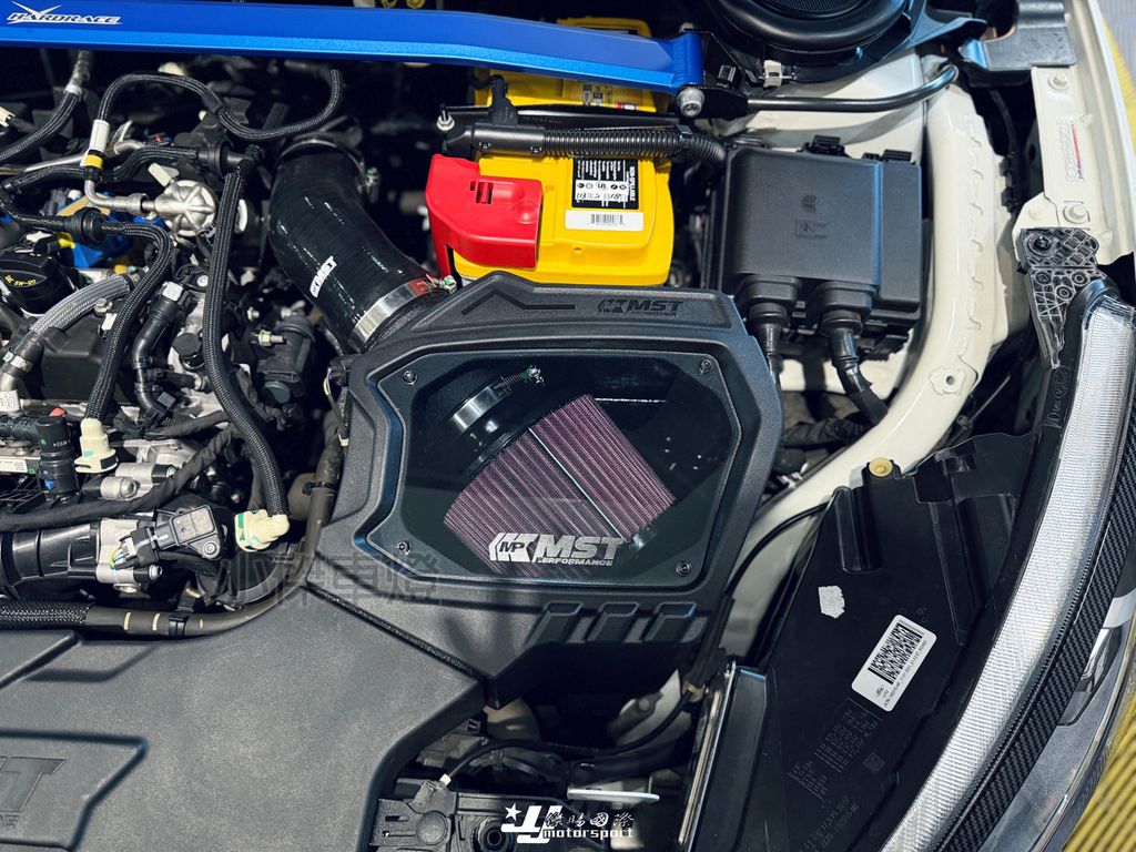 LINE_ALBUM_202626_260212_183