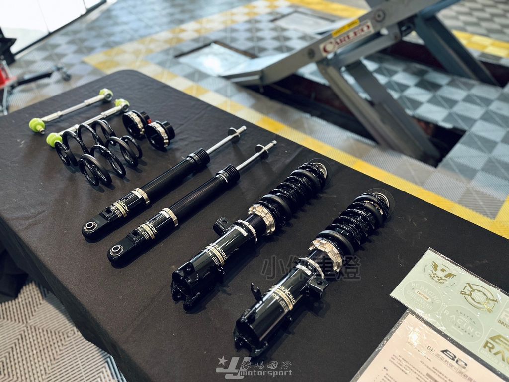 LINE_ALBUM_2024116_240122_239