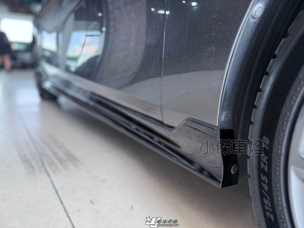 LINE_ALBUM_2024528_241106_731