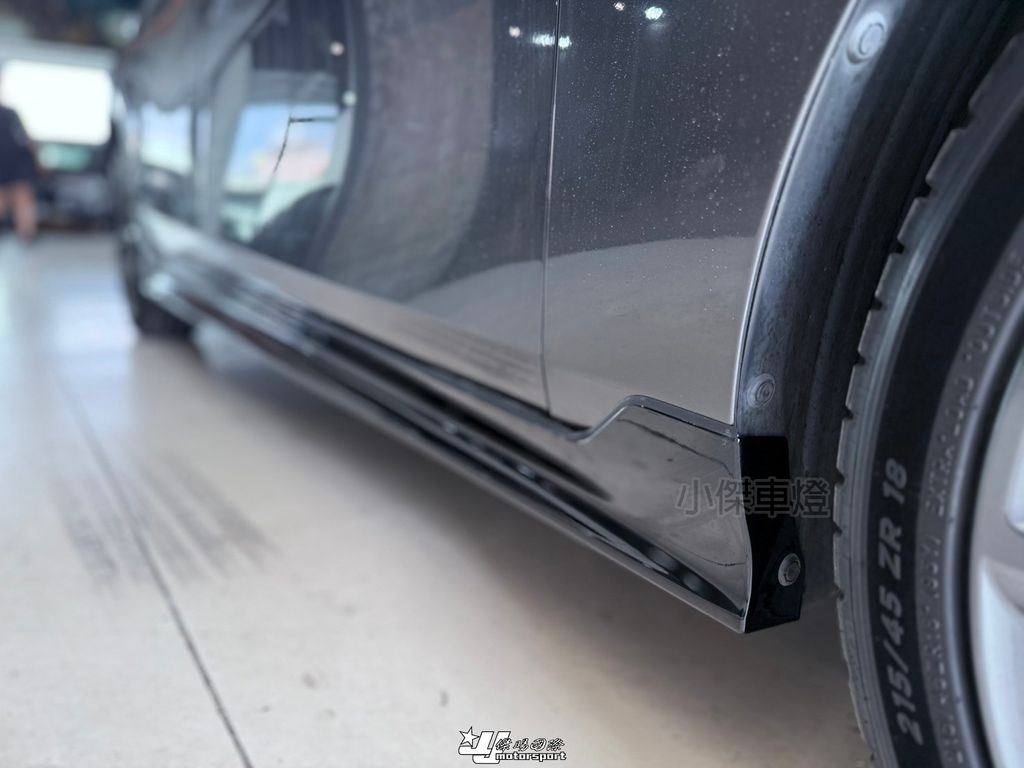 LINE_ALBUM_2024528_241106_731