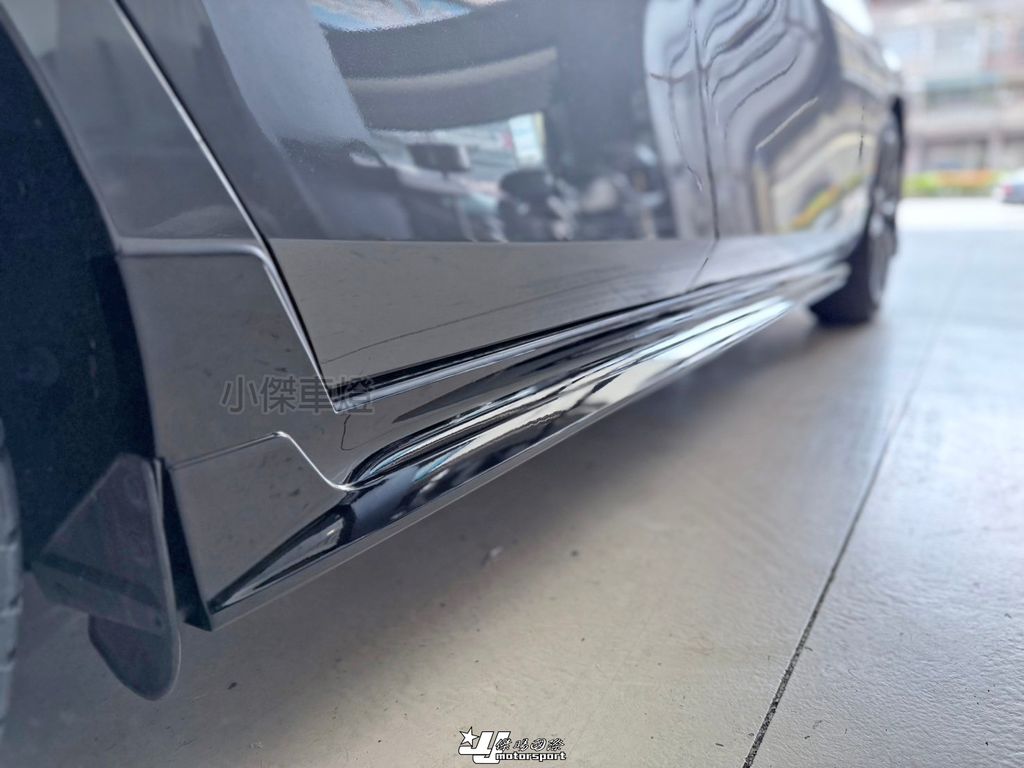 LINE_ALBUM_2024528_241106_732