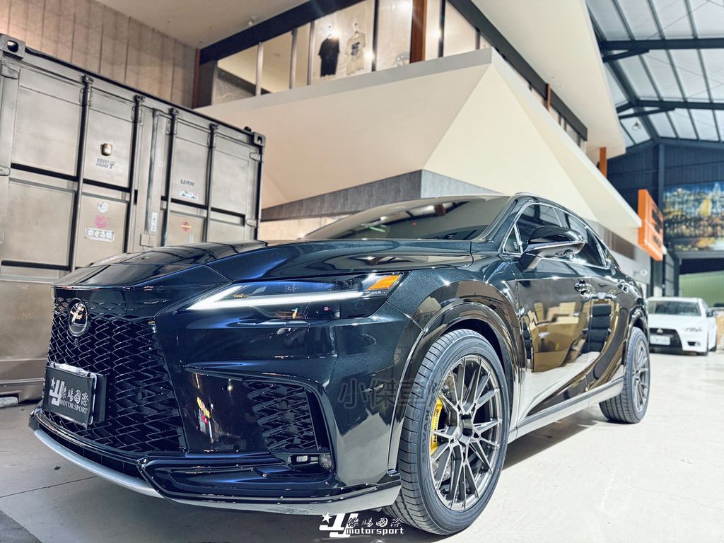 LINE_ALBUM_2025122_251204_97