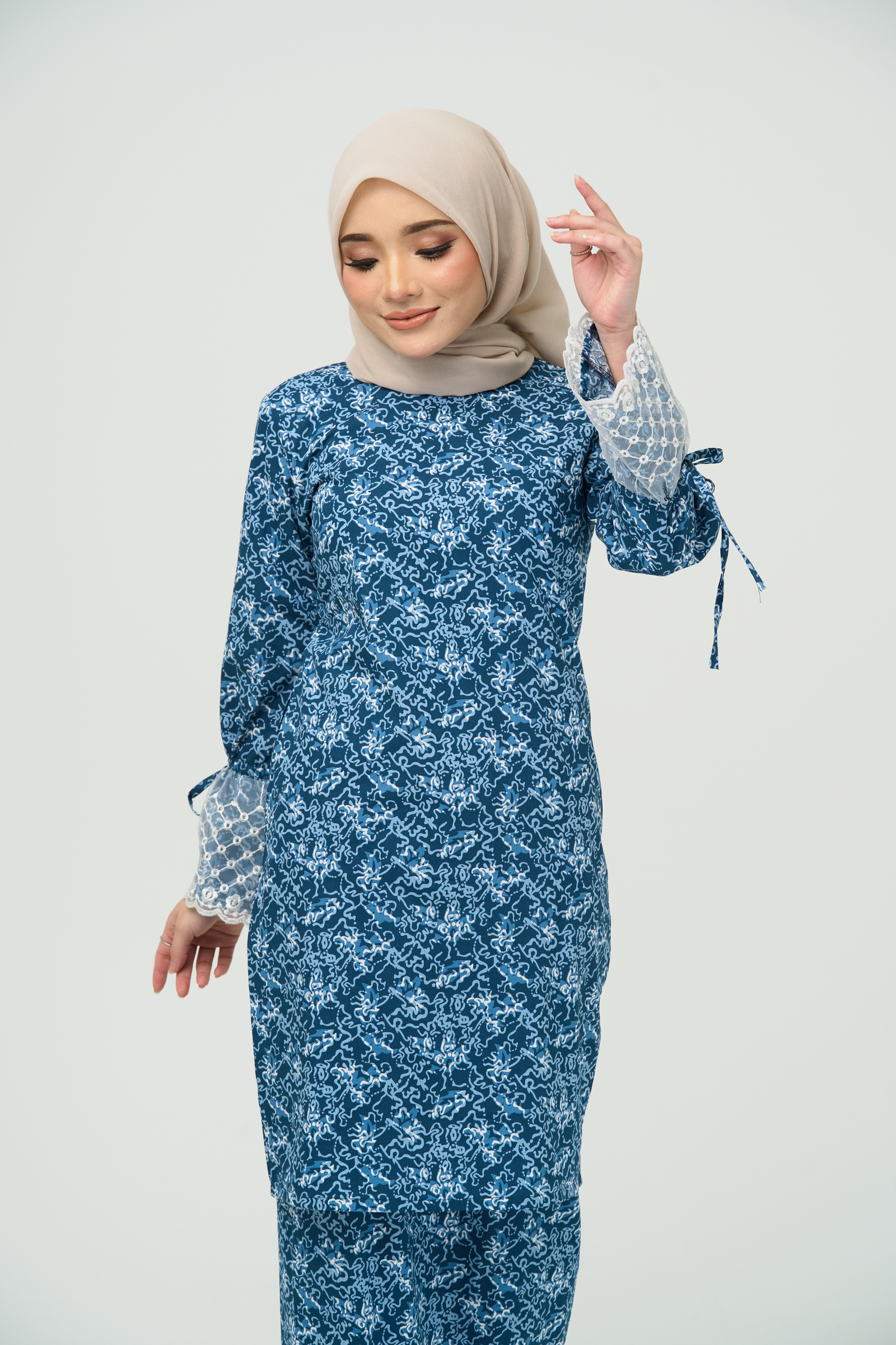 BLOOM KURUNG (202)