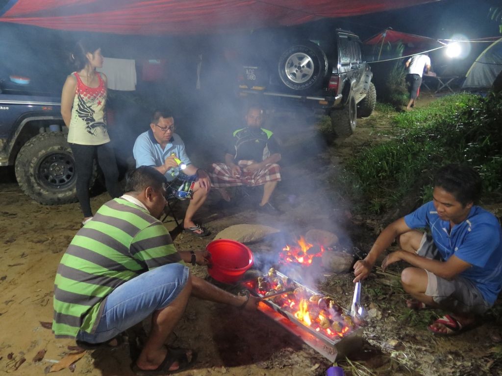 1487401526_2346556_z