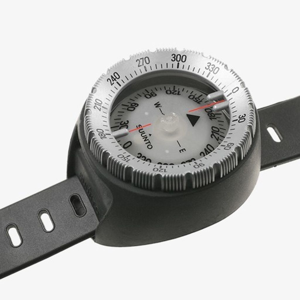 ss020981000_sk-8_compass_strap_mount_nh_perspective.jpg