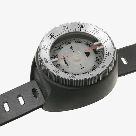 ss020981000_sk-8_compass_strap_mount_nh_perspective.jpg