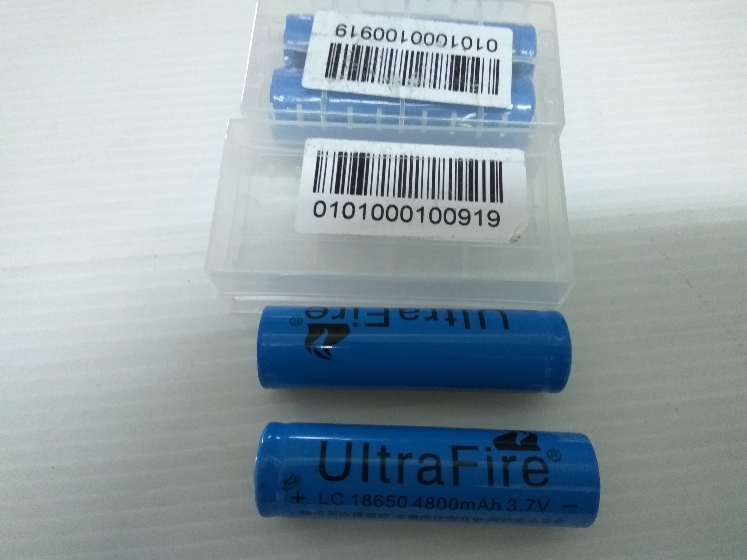 Ultrafire rechargeable 3.7V 18650 4800 mAh Rechargeable Battery 2 units