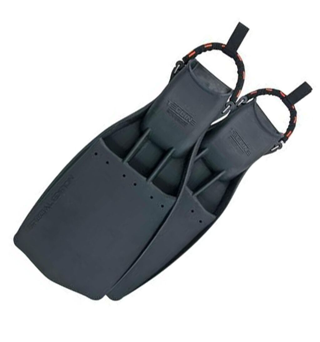 tecline-powerjet-rubber-fins-with-ss-spring-straps (1)