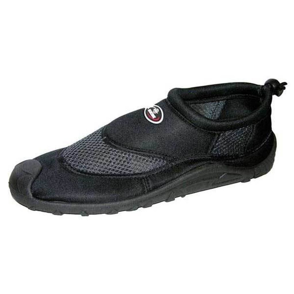 beuchat-beach-shoes.jpg