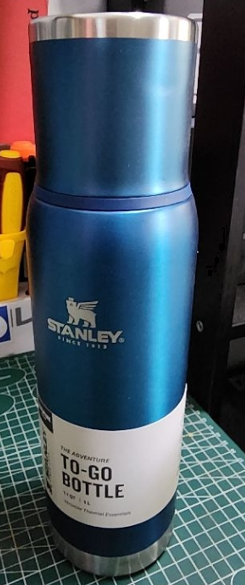 Stanley adventure To Go bottle 1.1 Qt (1.0 liter ) . Authentic