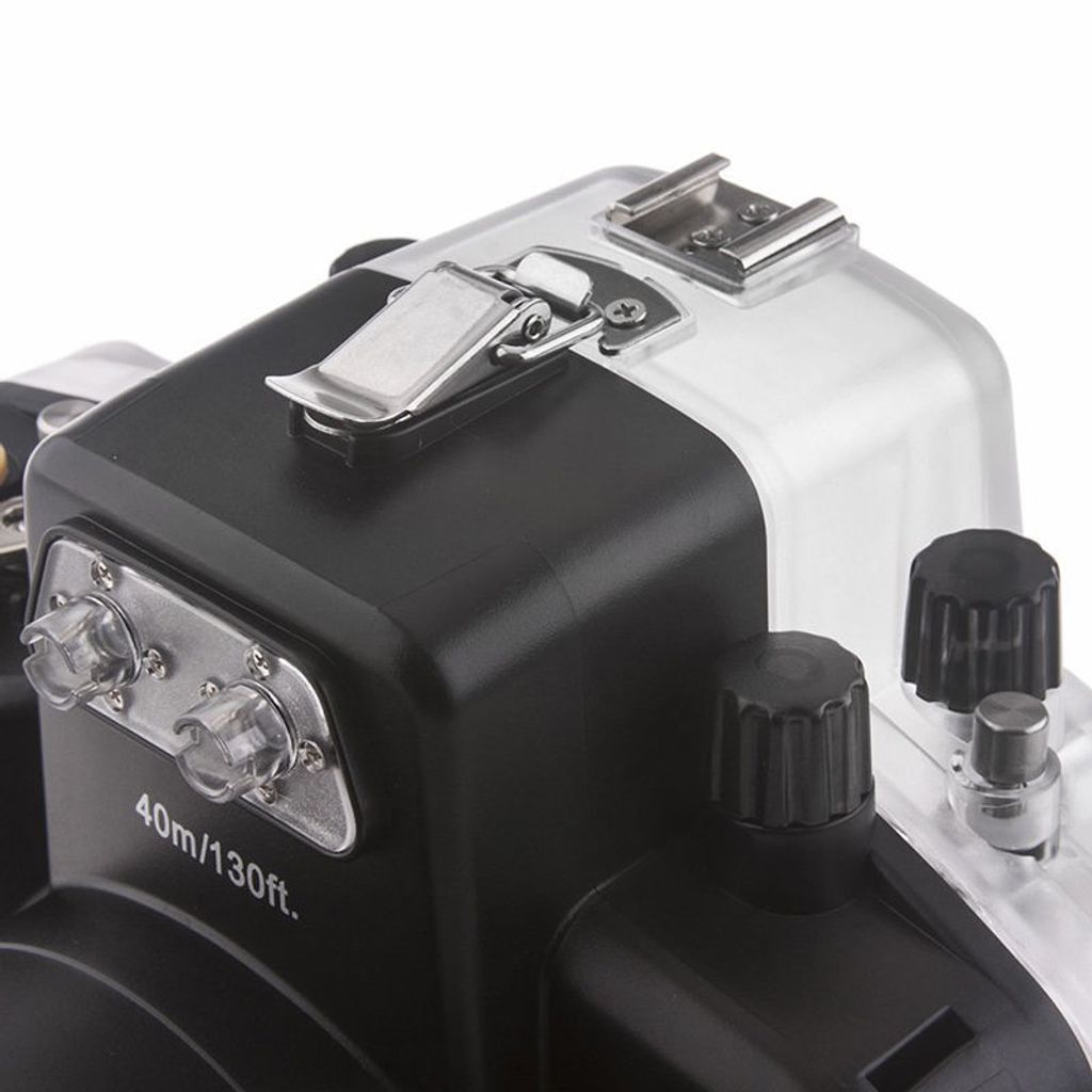 Meikon-40M-Waterproof-Underwater-Camera-Housing-Case-Bag-for-Nikon-D7000-Camera.jpg