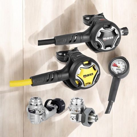 mares-dual-adj-62x-regulator-performance-set (1)-Photoroom