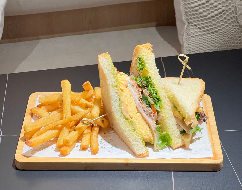 image_9E8309A6-6C4B-4CF3-B311-AC90E774D10C_1758108593