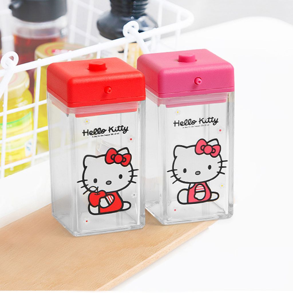 TW0317 HELLO KITTY SOY SAUCE DISPENSER BOTTLE WAWA PARADISE