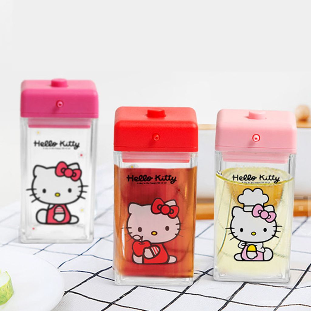 TW0317 HELLO KITTY SOY SAUCE DISPENSER BOTTLE WAWA PARADISE