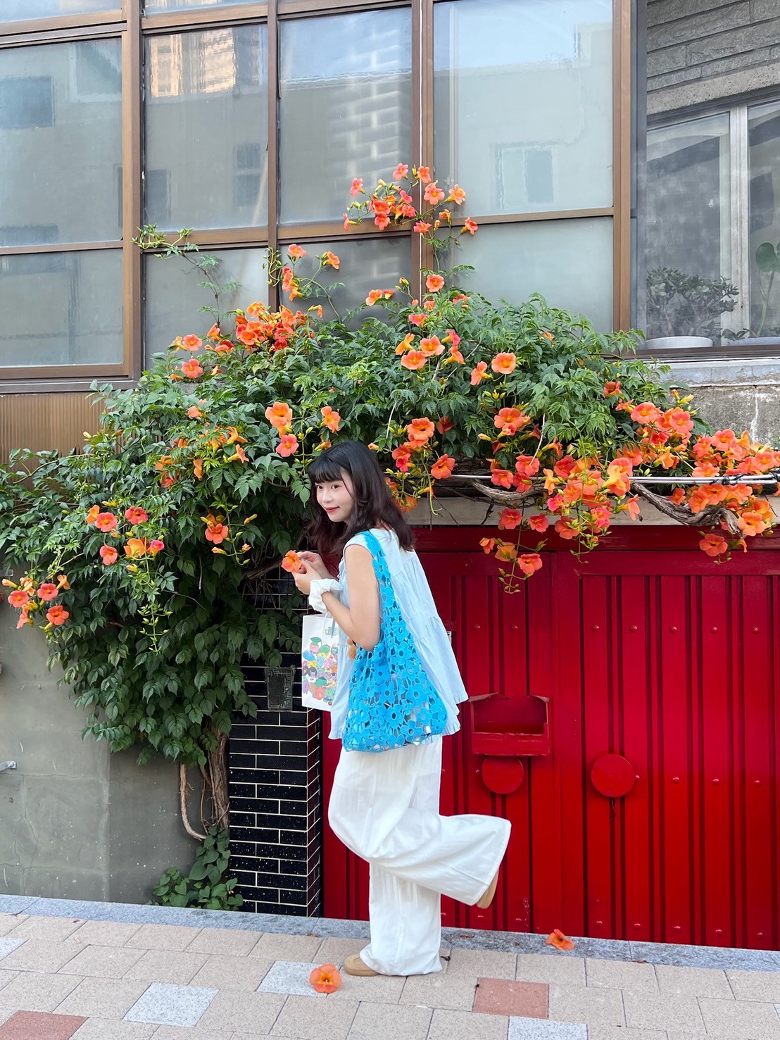 LINE_ALBUM_2025611_250708_116