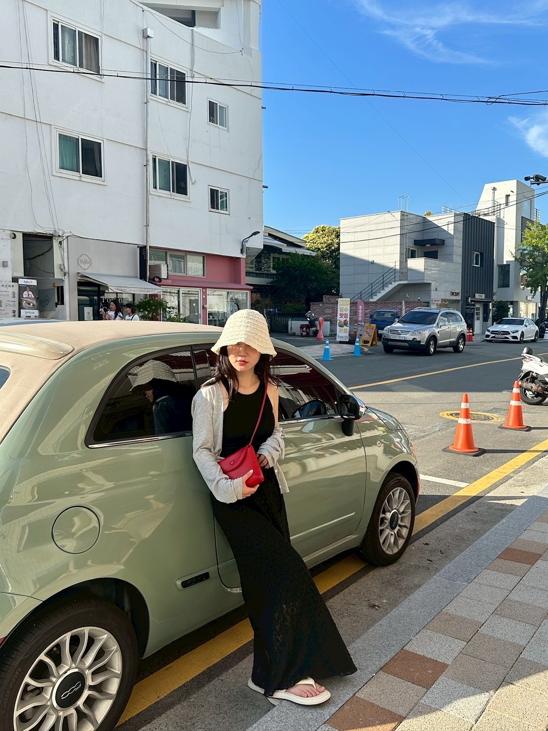 LINE_ALBUM_2025611_250708_174