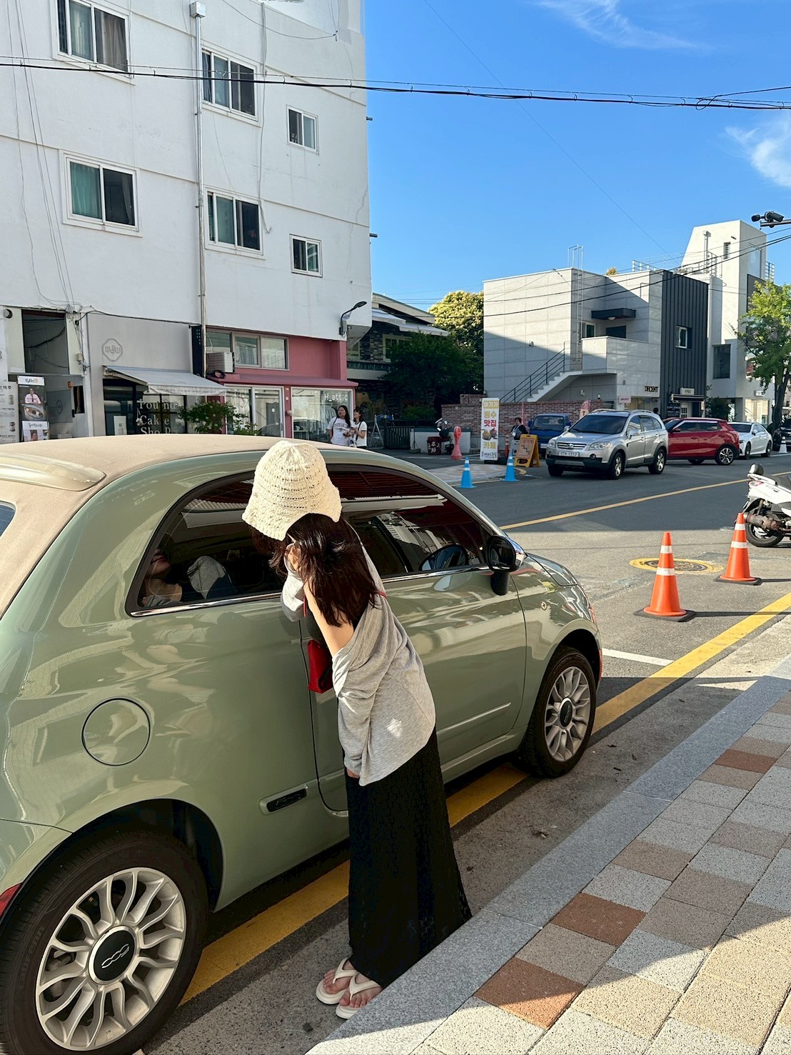 LINE_ALBUM_2025611_250708_173