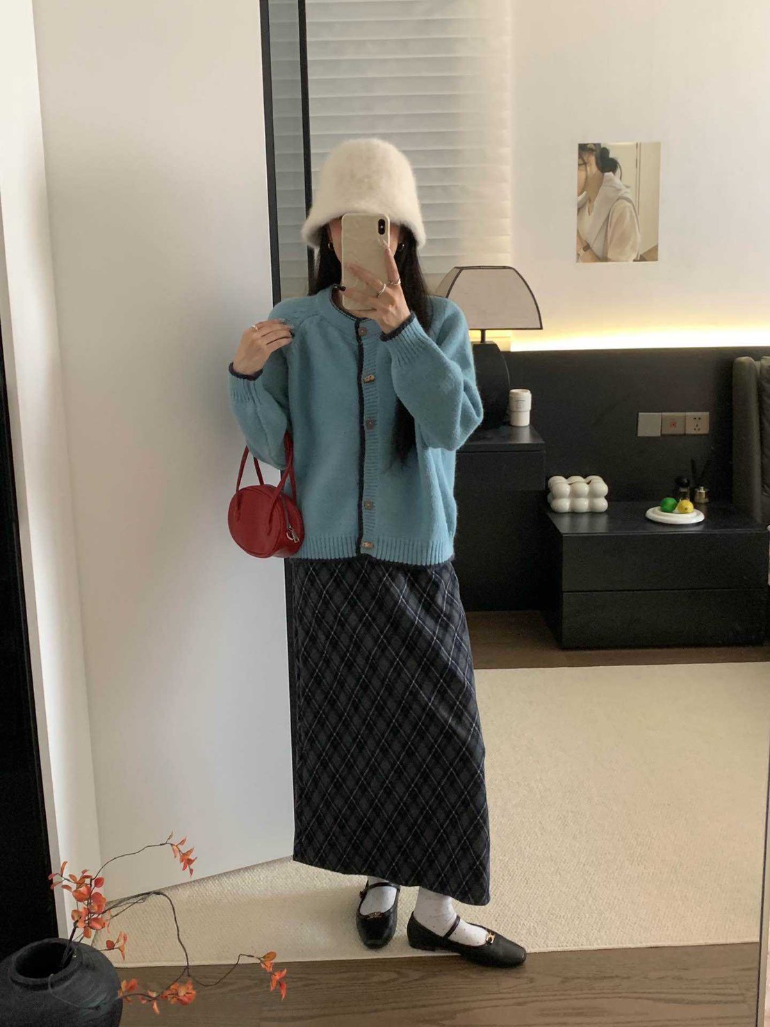 LINE_ALBUM__63185複古木扣開衫毛衣 p400_251110_48