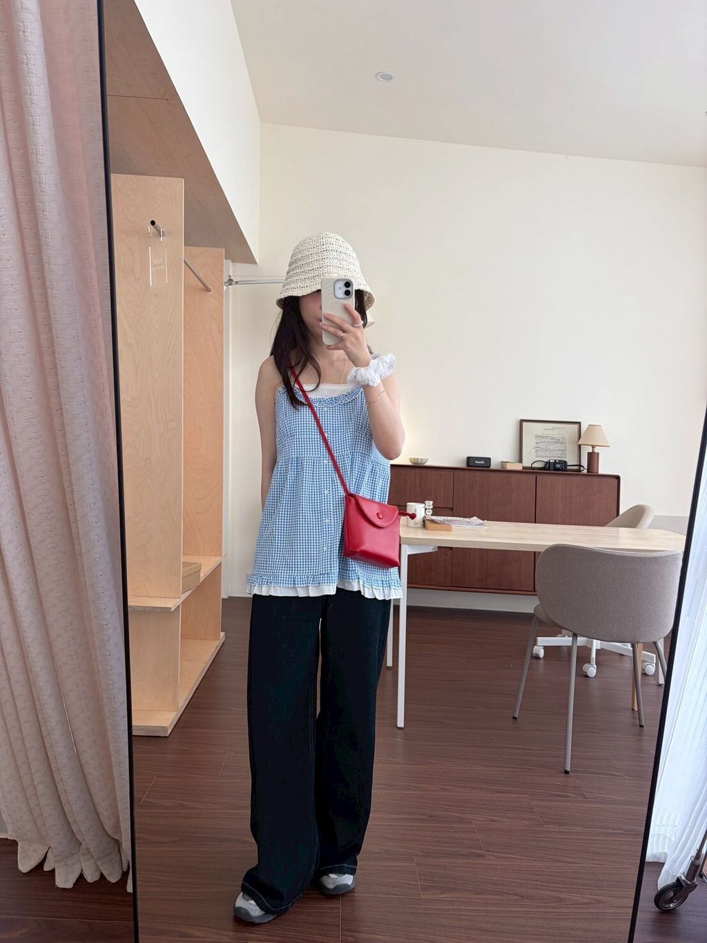 LINE_ALBUM_2026511_260511_9