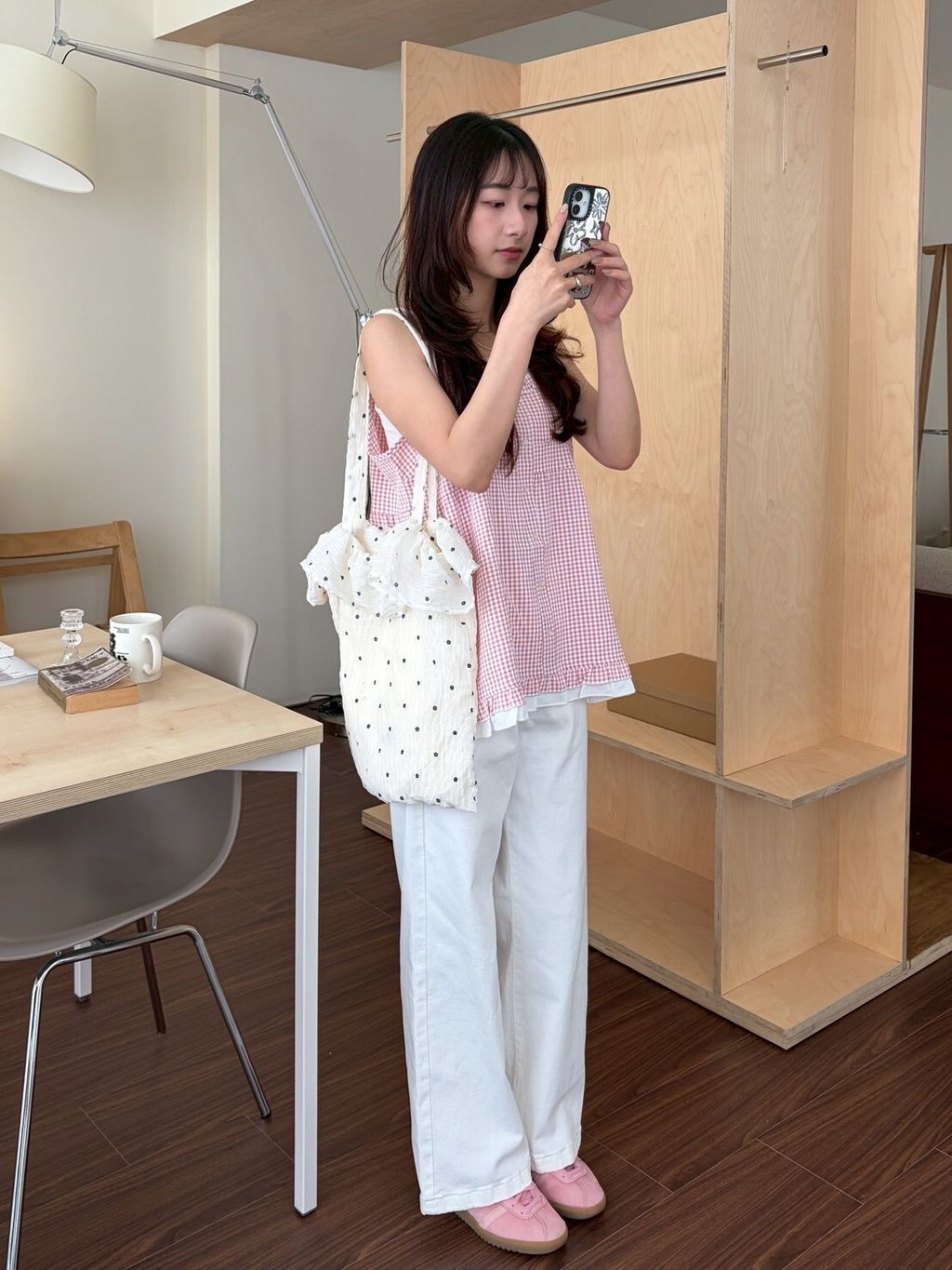 LINE_ALBUM_2026511_260511_34