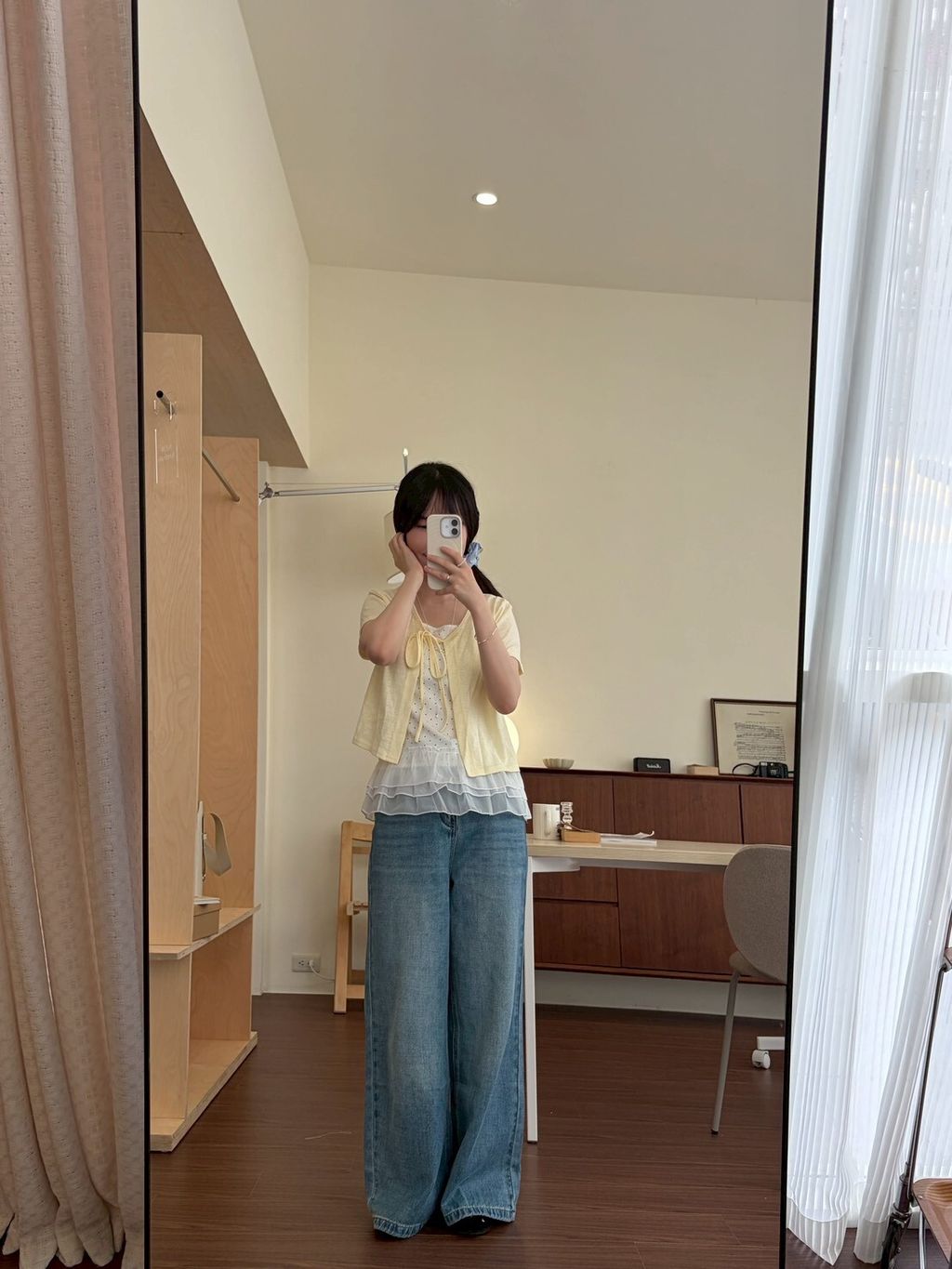 LINE_ALBUM_2026511_260511_515