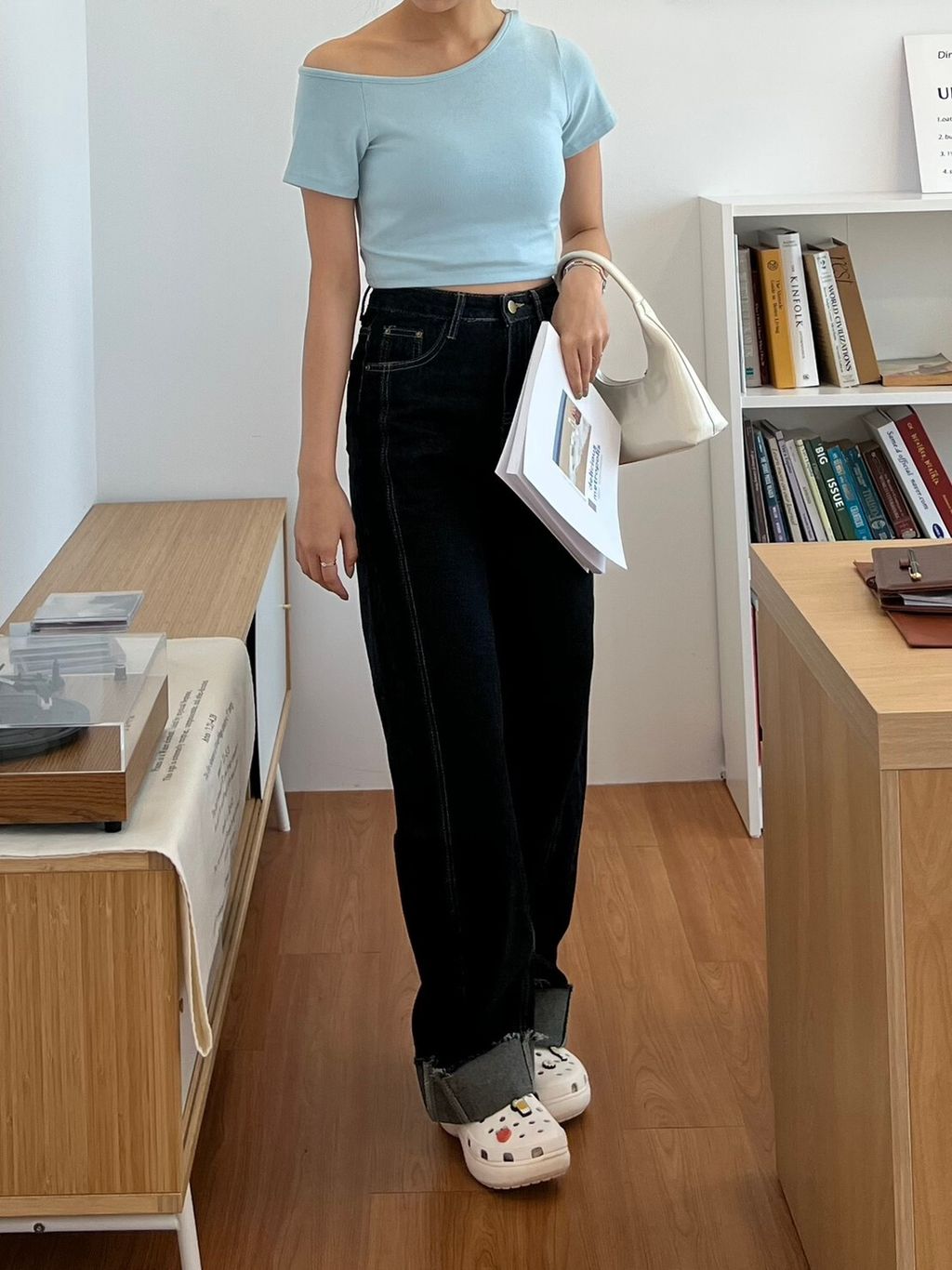 LINE_ALBUM_2023710_230710_129