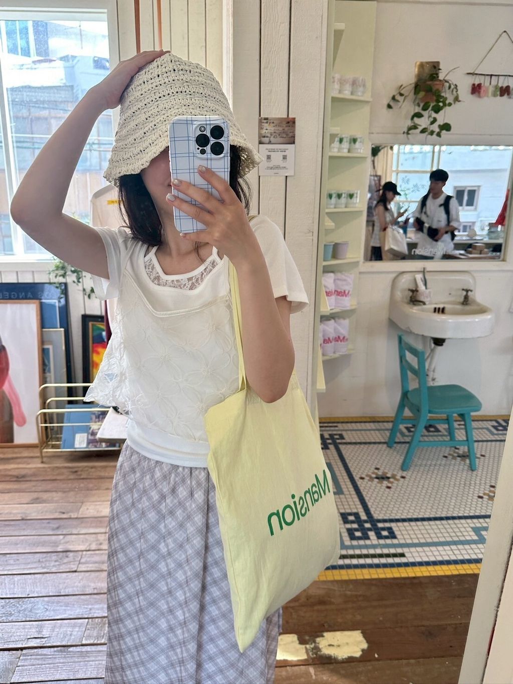 LINE_ALBUM_2025611_250708_156