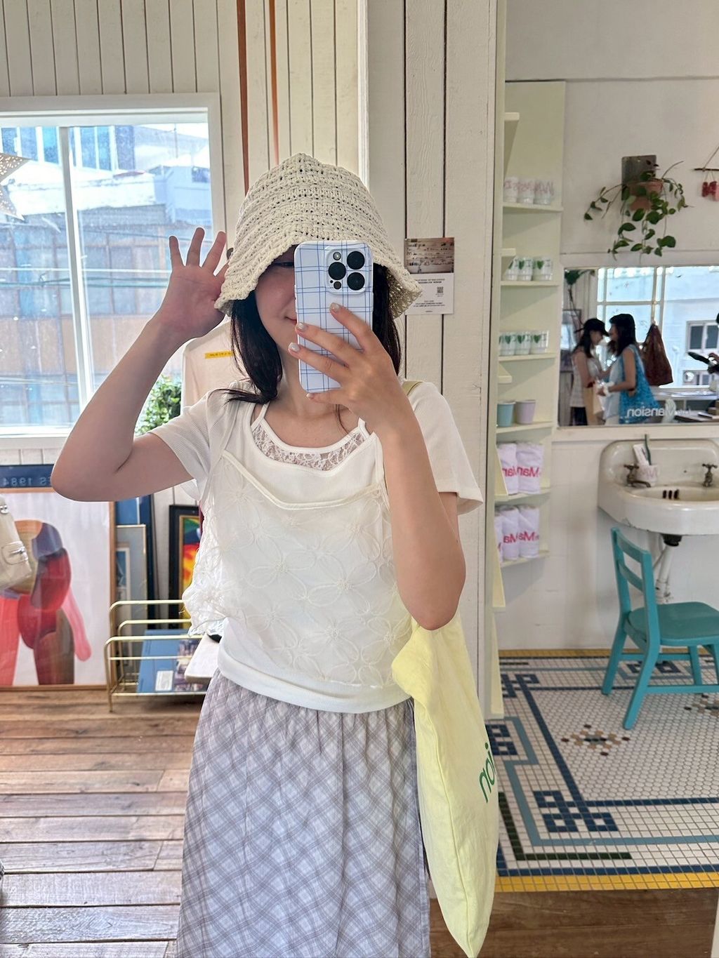 LINE_ALBUM_2025611_250708_154