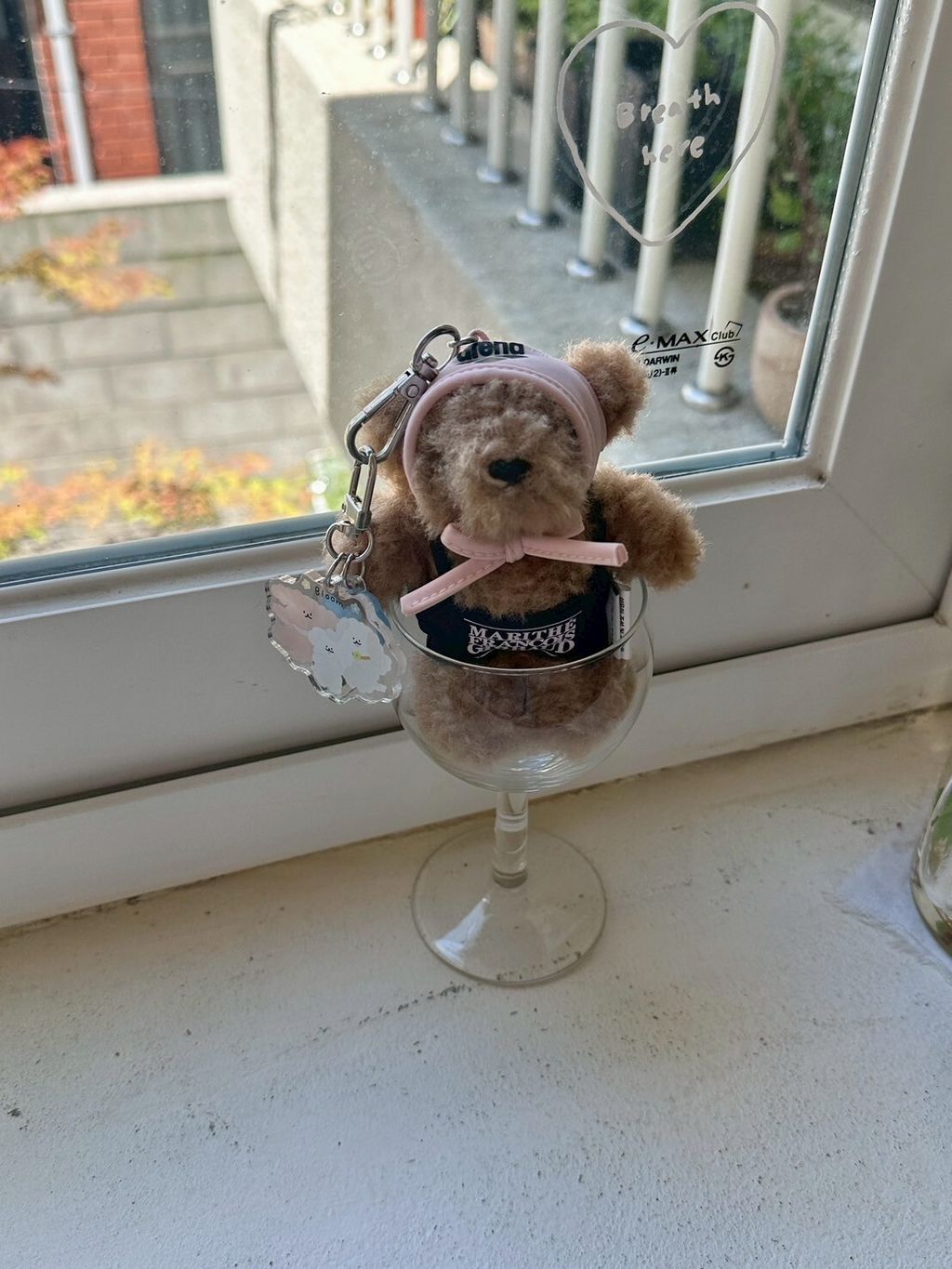 LINE_ALBUM_2025611_250708_377