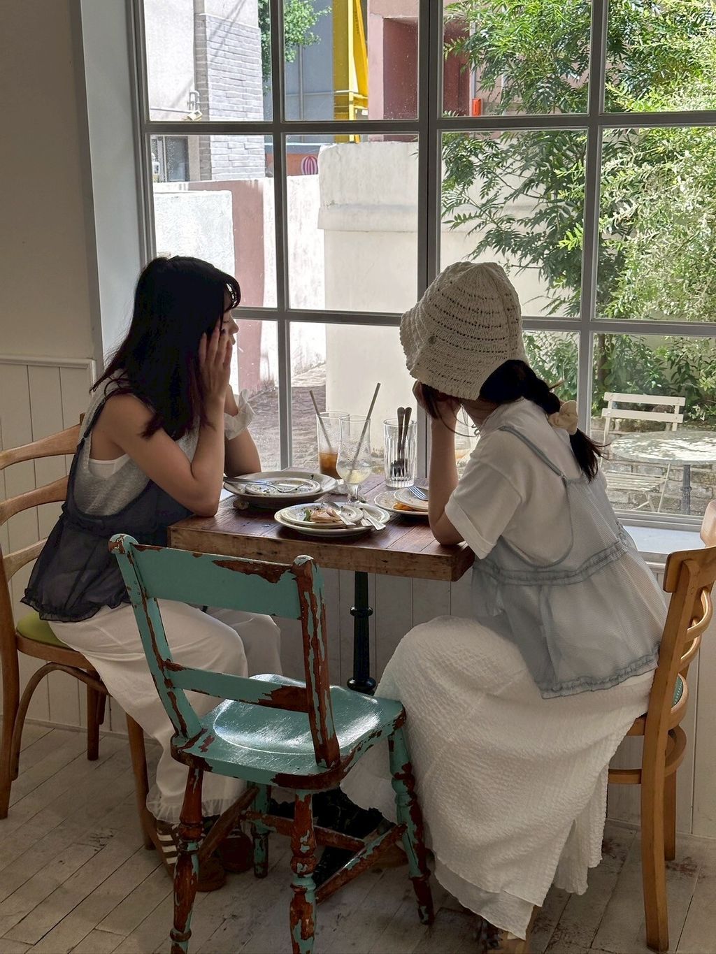 LINE_ALBUM_2025611_250708_178