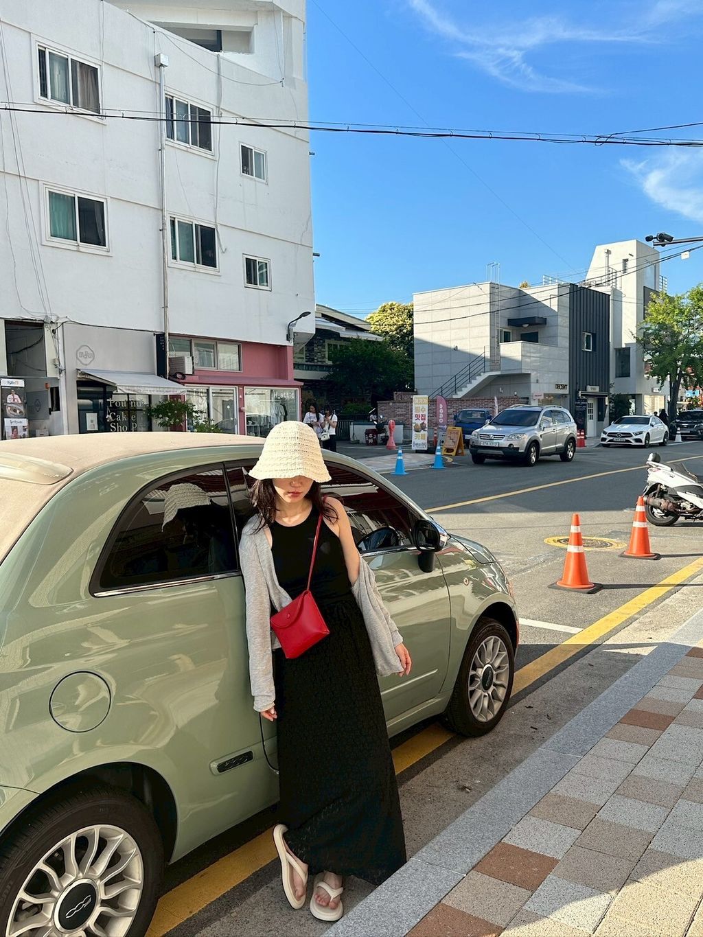 LINE_ALBUM_2025611_250708_171