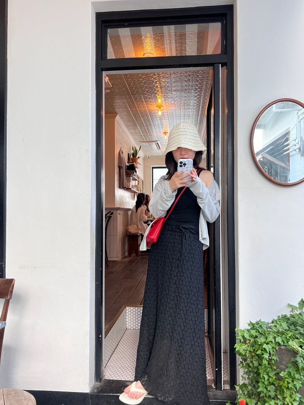 LINE_ALBUM_2025611_250708_162