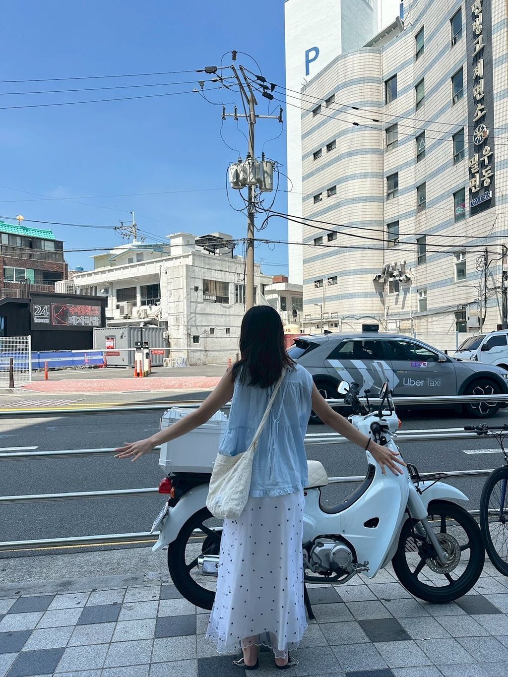 LINE_ALBUM_釜山漂亮業績爆滿_250708_1