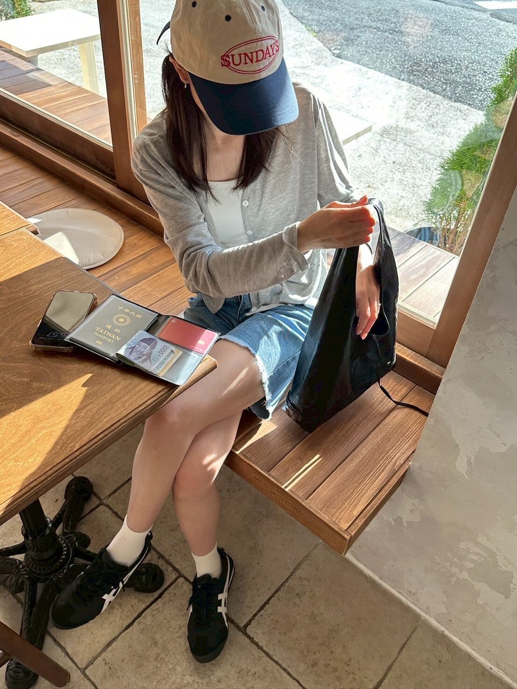 LINE_ALBUM_2025611_250708_326