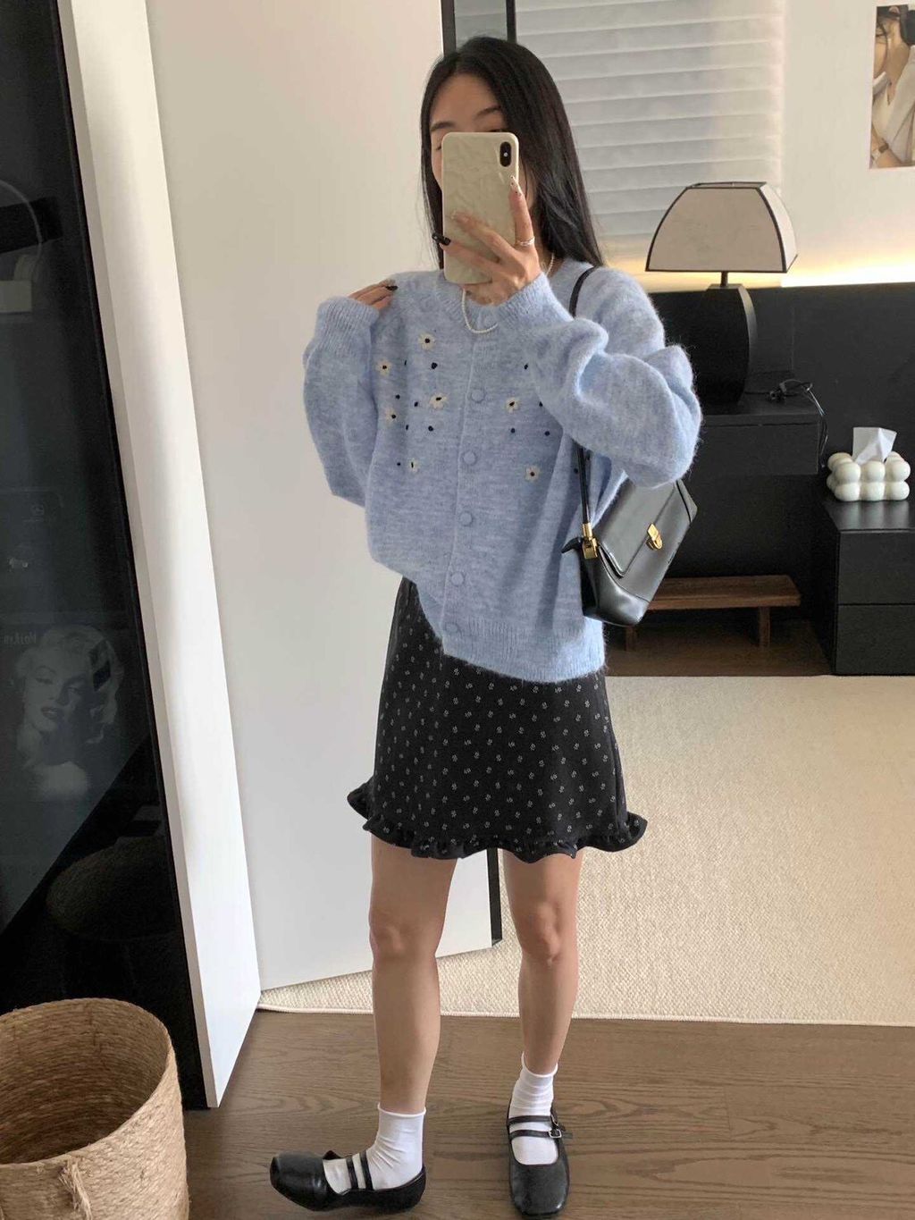 LINE_ALBUM_20251110_251110_182