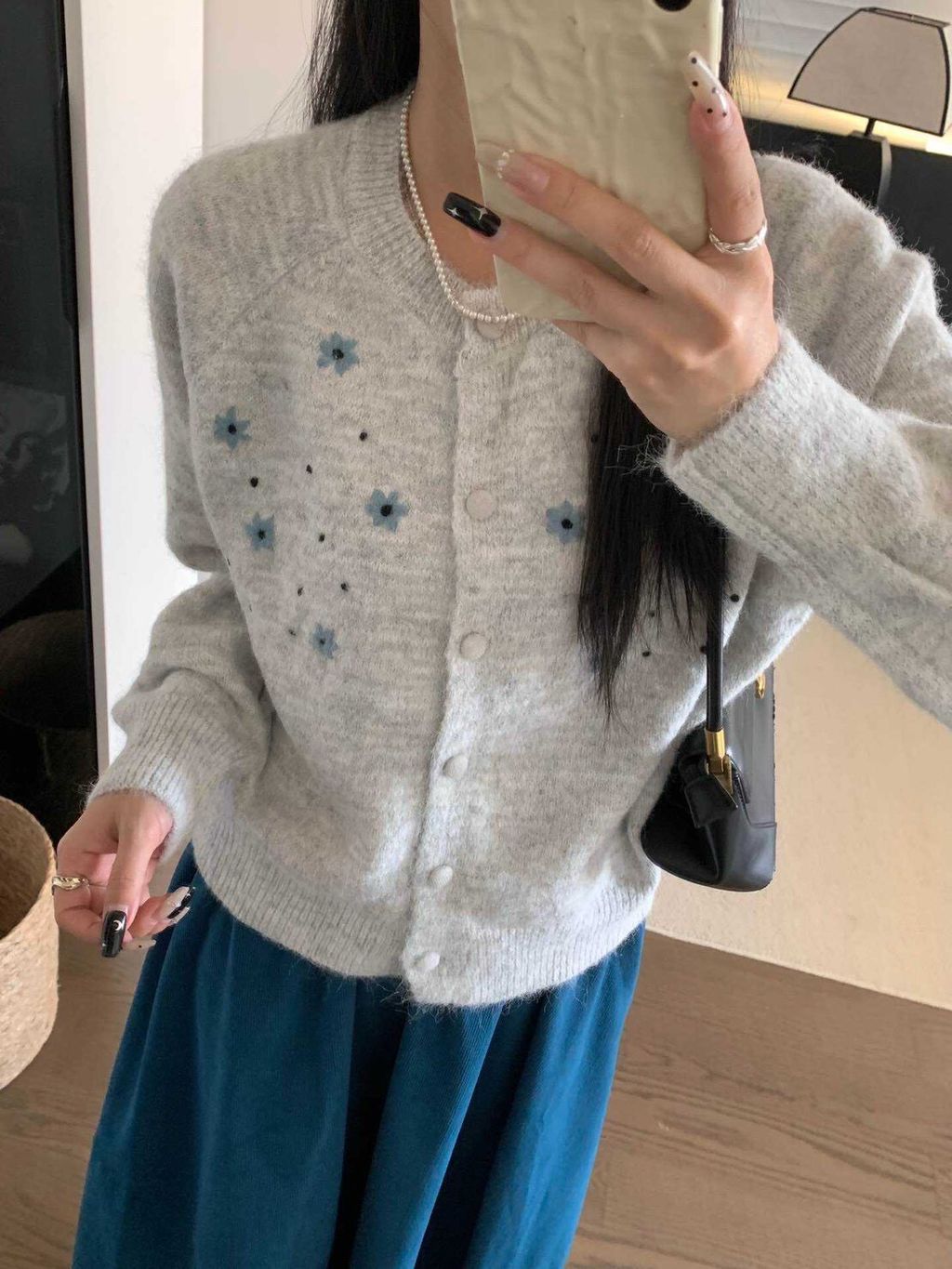 LINE_ALBUM_20251110_251110_197