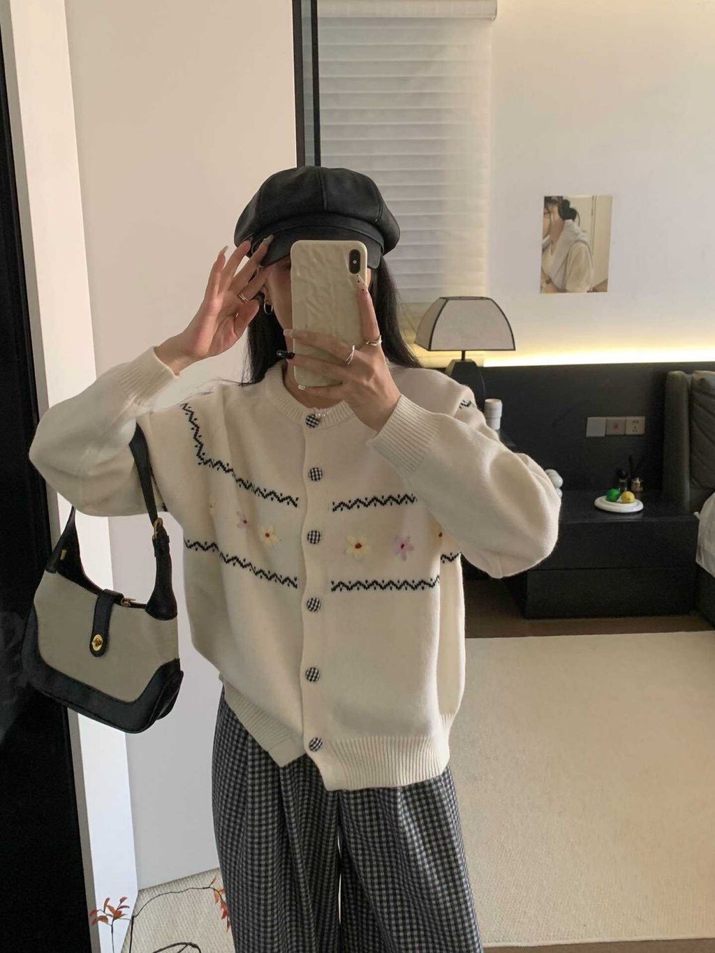 LINE_ALBUM_20251110_251110_663