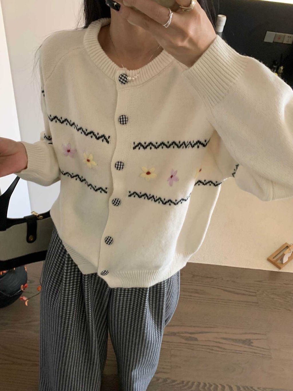 LINE_ALBUM_20251110_251110_667