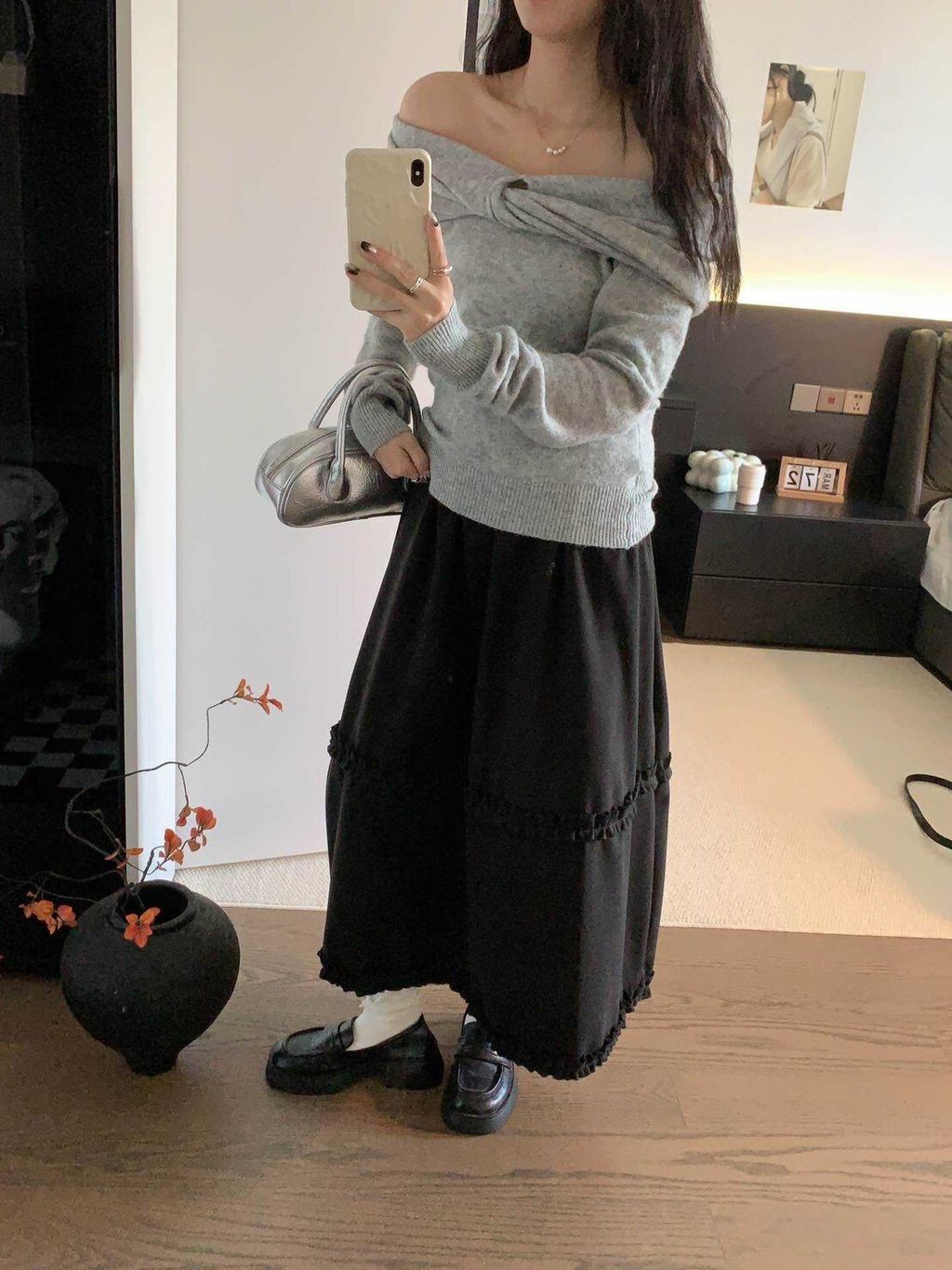 LINE_ALBUM__63214 一字領扭結針織衫 P290 長47胸43_251111_8