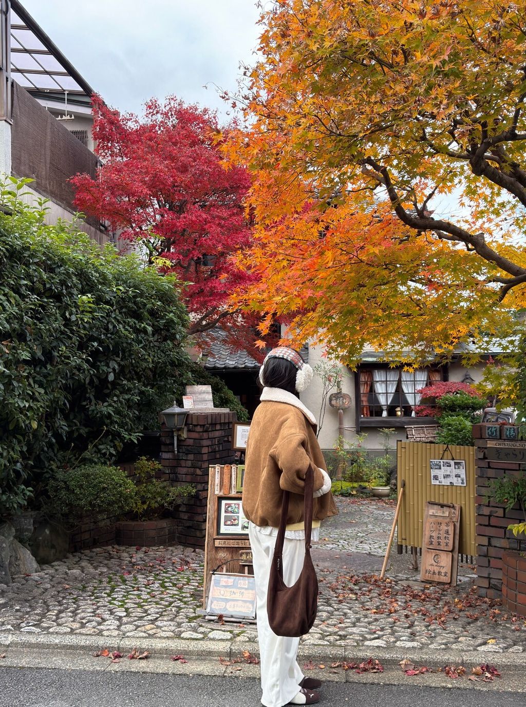 LINE_ALBUM_20251217_251217_85