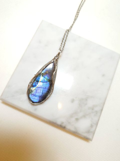 488761