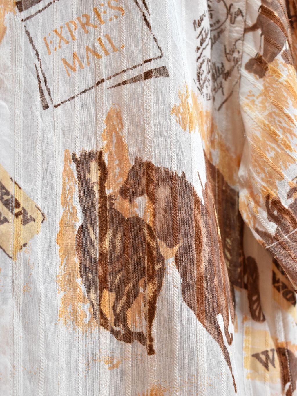 3 (4)