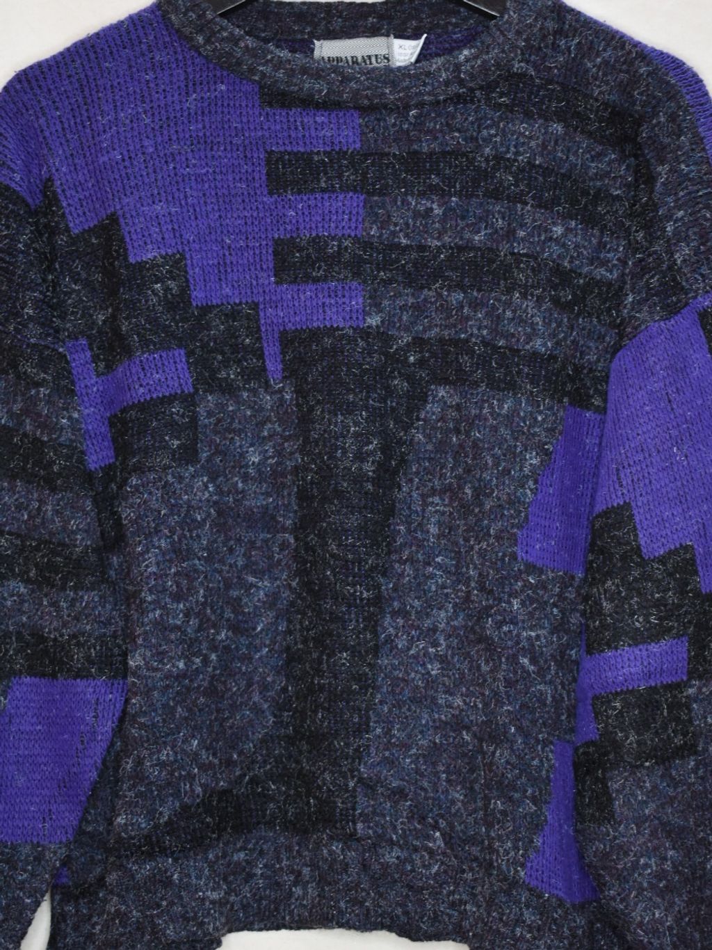5 (6)