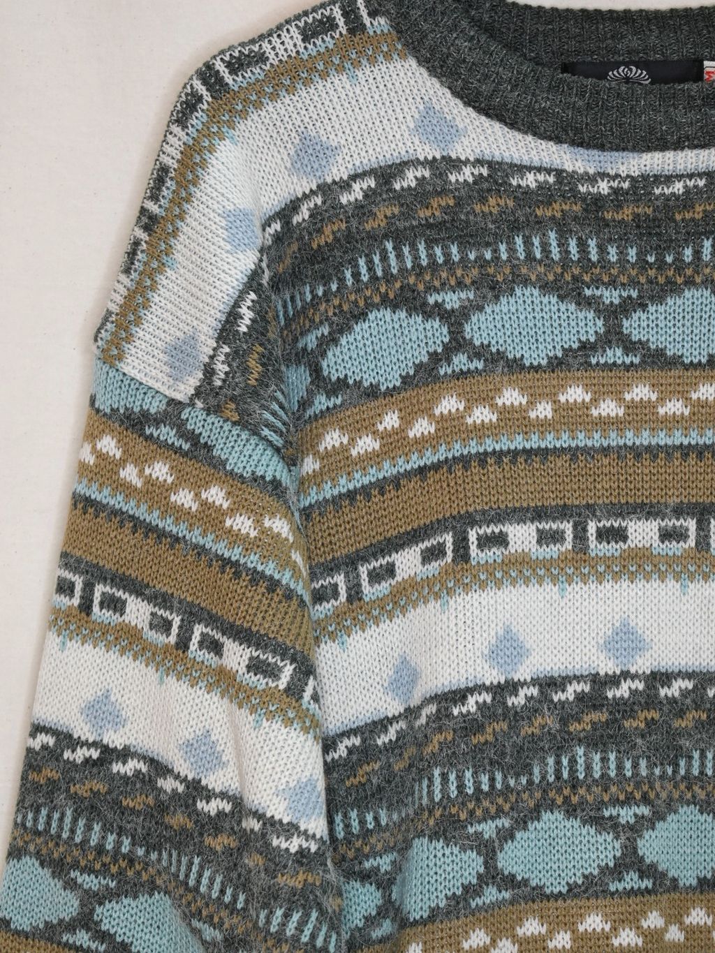 12 (6)