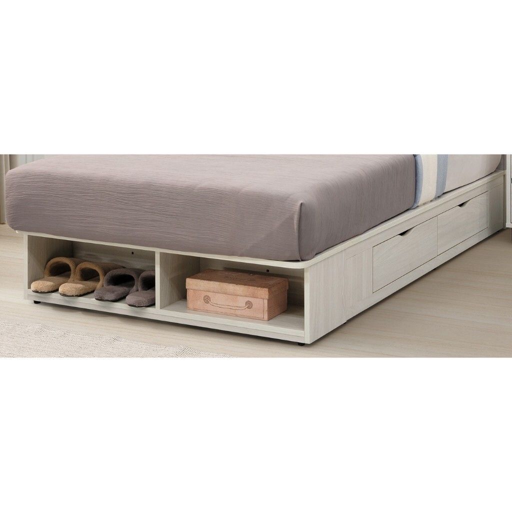 tw-11134207-81ztq-mimi0brqoutede