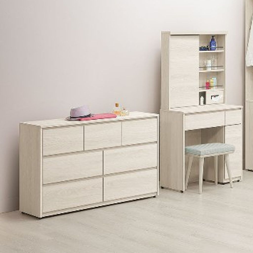 tw-11134207-820l8-mne06y1mchz954