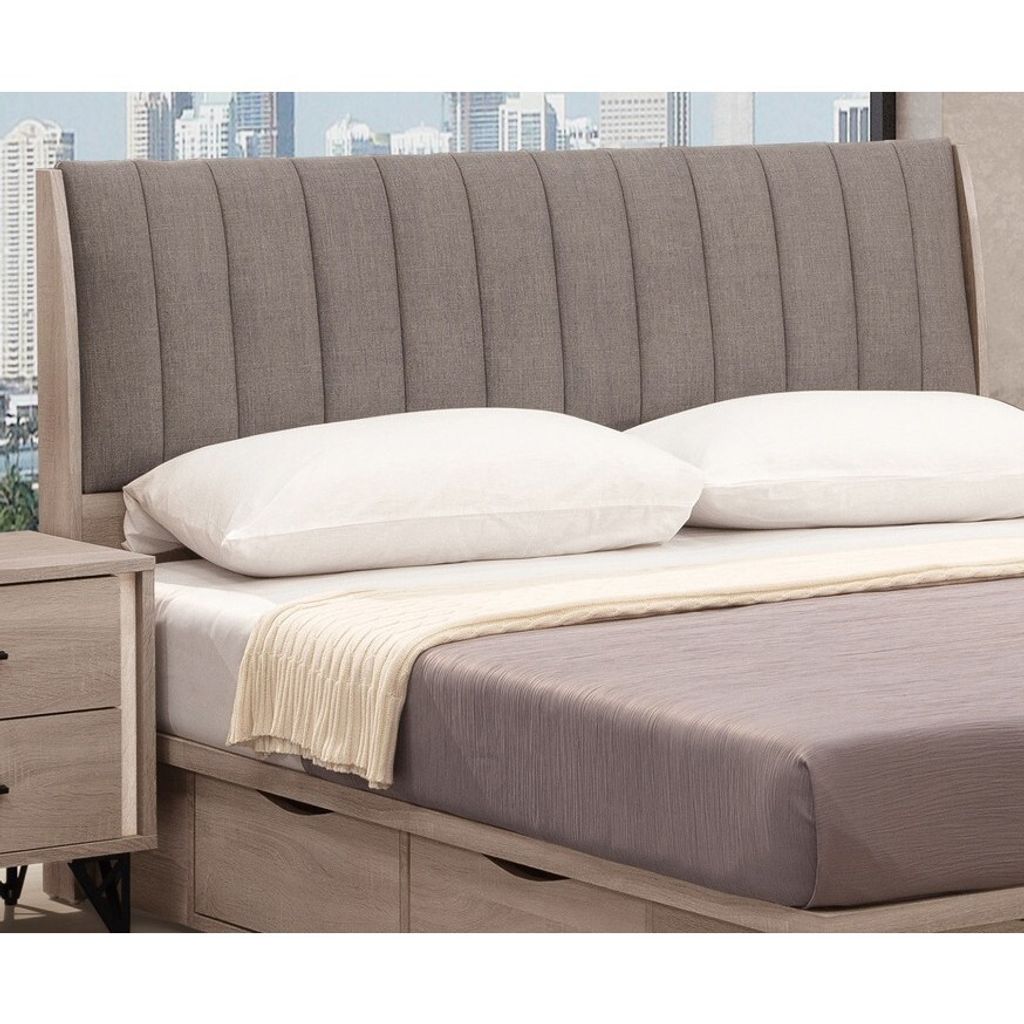 tw-11134207-820l5-mmqxj00pg6wy52