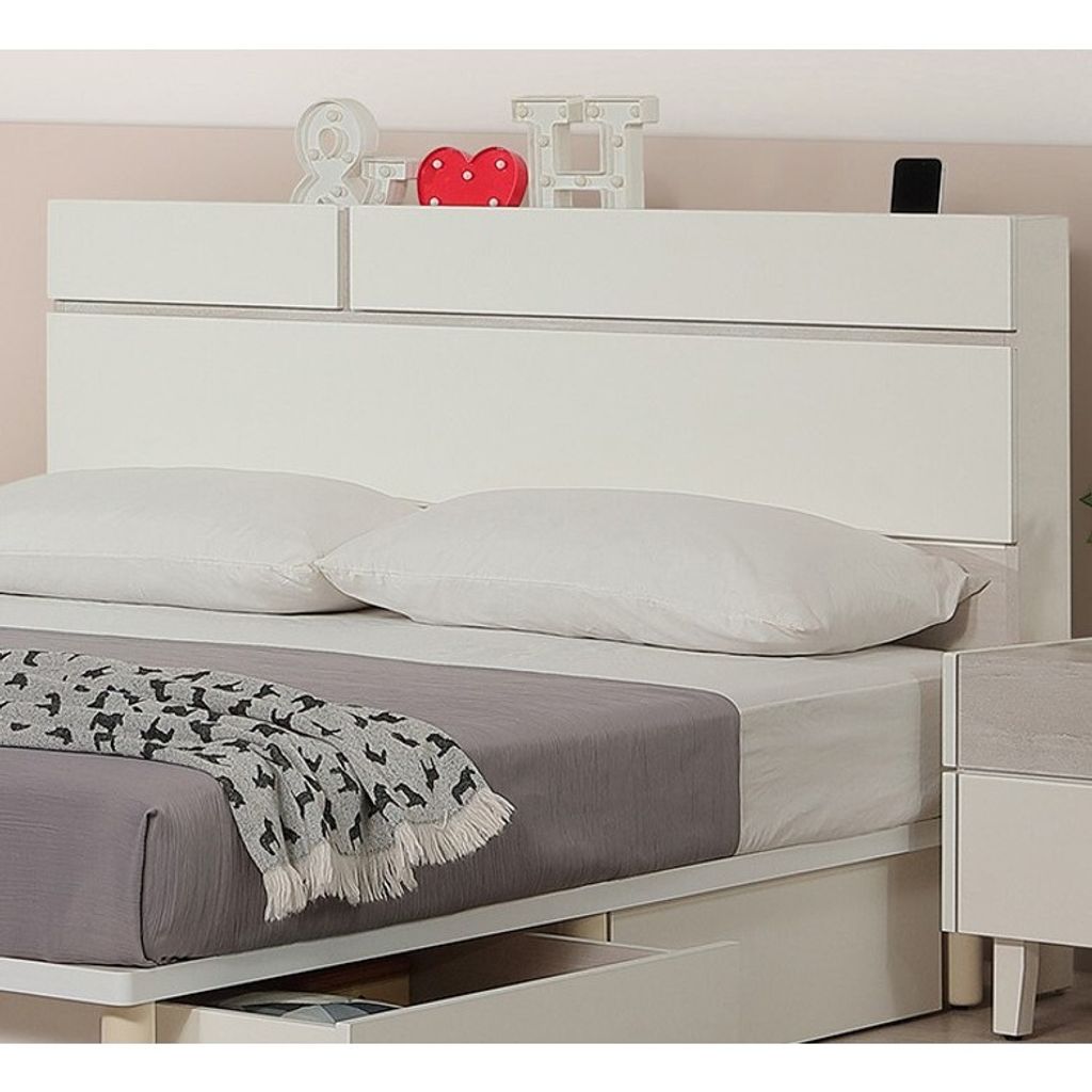 tw-11134207-820l7-mmihque0hs0332